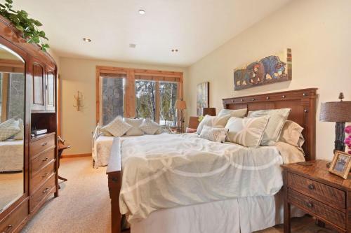 Wulf's Lodge At Squaw Valley