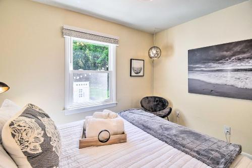 Charming Hampton Home With Yard, 2 Mi To Beach!