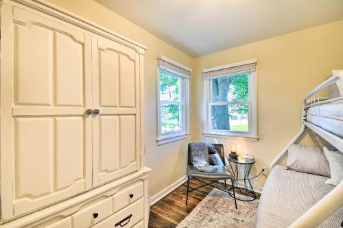 Charming Hampton Home With Yard, 2 Mi To Beach!