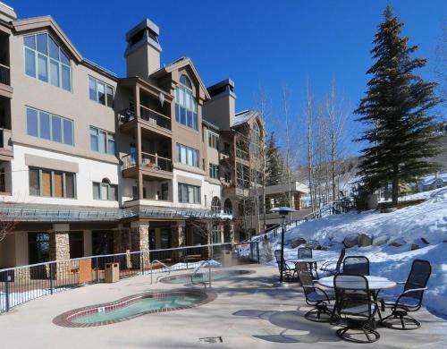 96 Highlands Slopeside #210, Beaver Creek