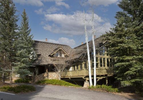 349 Holden Rd, Home