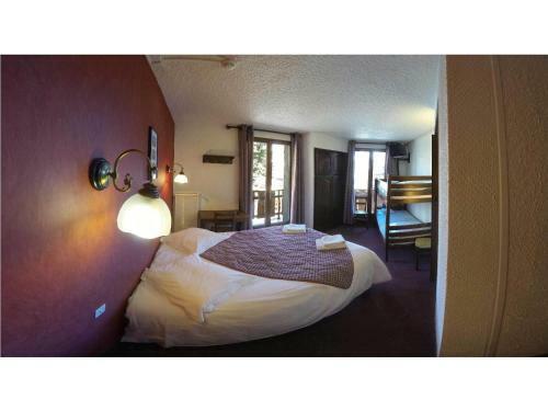 Hotel H�tel Les Gardettes