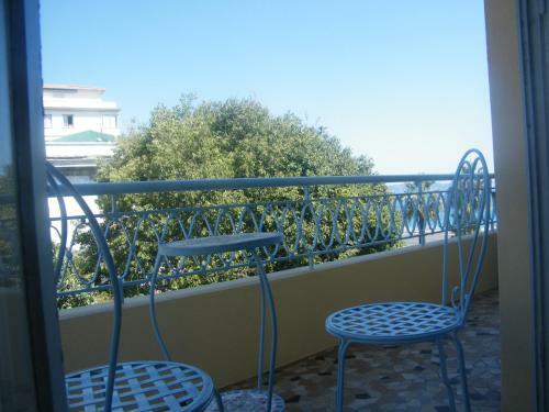 Apartment 2 Chambres Palais Henriiv