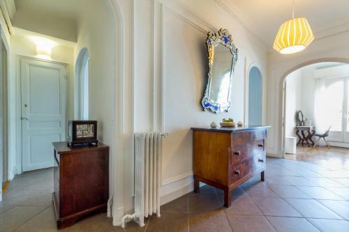 Beautiful Apartment By The Sea Front
