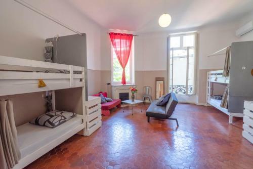 Albergue La Ma�oun Guesthouse