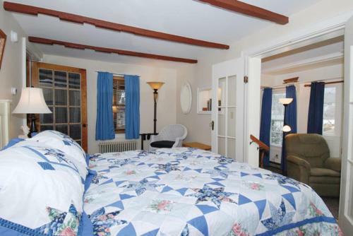 Posada Beach Cottage Inn