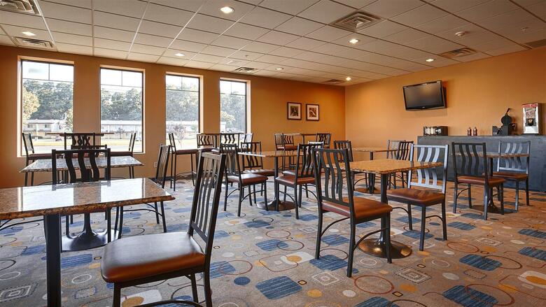 Best Western Plus Portage Hotel And Suites