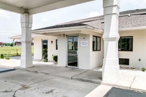 Motel 6 Berea