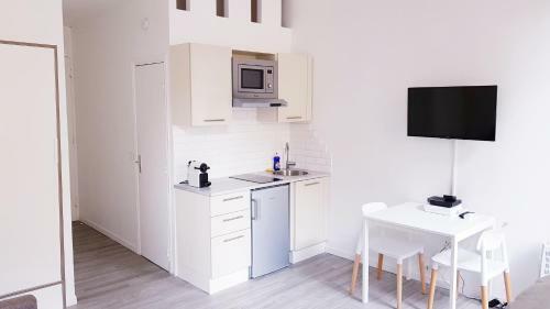 Apartamento Cosy Central Studio Nice Rossini Large Balcony