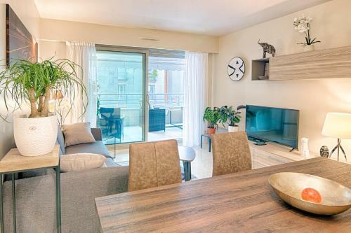 Luxurious Mediterranean Apartement