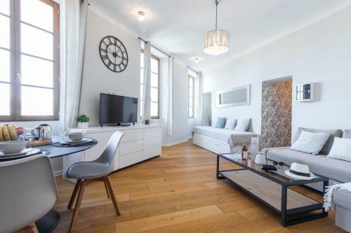 Apartamento Gorgeous 1 Bdr With Gardens View In The Old Town