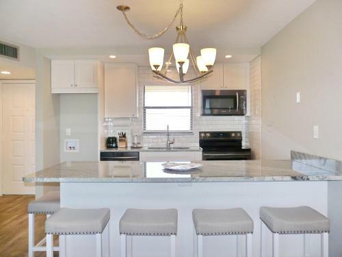 Apartamento Anglers Cove D-508