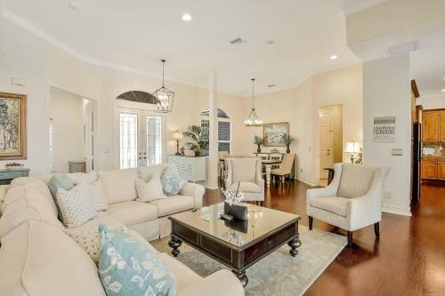 1805 Dogwood Drive