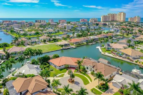786 Orchid Ct