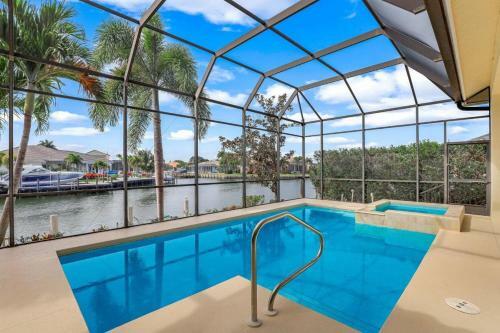 268 Edgewater Court