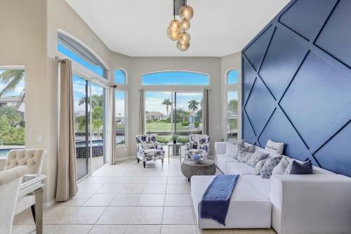 231 Seahorse Court