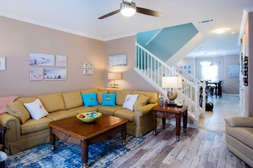 Apartamento Luxurious Townhome Overlooking Tropical Pool