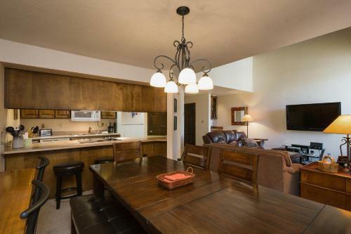 Cascade Village 31