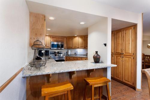 Cascade Village 60