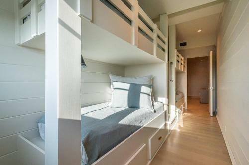 The Providence By Dune Vacation Rentals