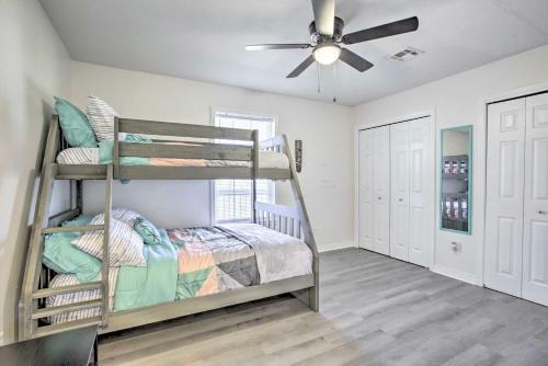 Sunny Bay St Louis Retreat With River Access!