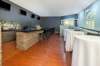 The Hotel Acadiana
