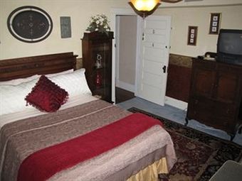 Bed & Breakfast Speedway Legacy Inn