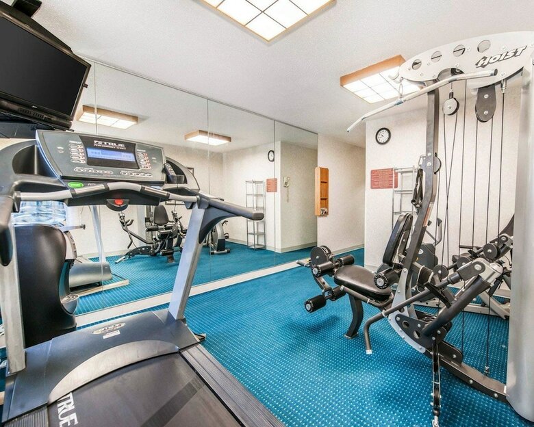 Hotel Quality Inn South