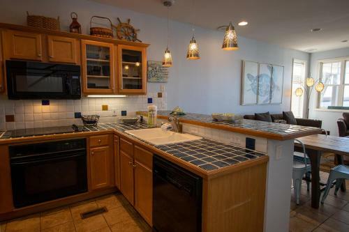 33 Quarterdeck Ln-terrapin Station