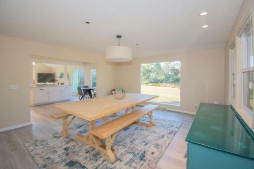 418 Skimmer Cove