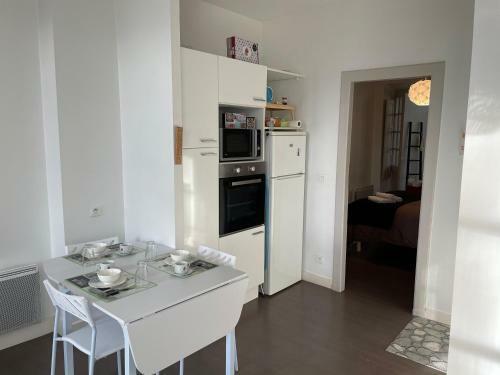 Apartamento T1 40 M2. Lit Queen Size