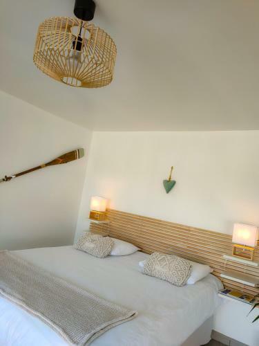 Hostal �meraude
