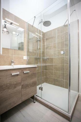 Apartamento Magnifique Studio Refait � Neuf,clim,centre Ville
