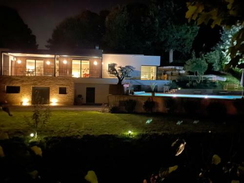 Grande Villa De Luxe