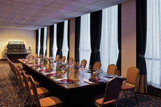 Sheraton Indianapolis City Centre Hotel