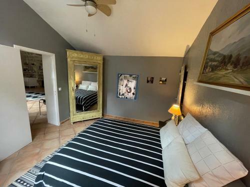 Apartamento La Porte Rouge