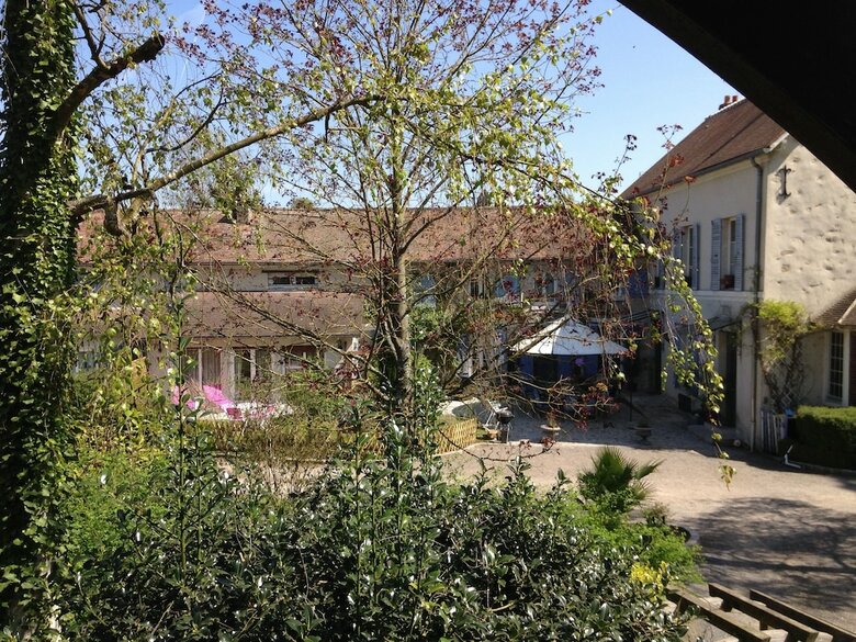 Hostal La Chasse Royale
