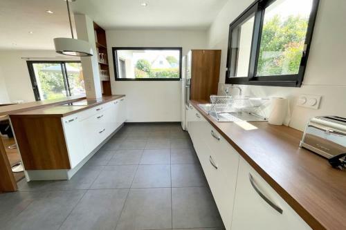 Maison D'architecte Moderne � 5 Min Des Plages