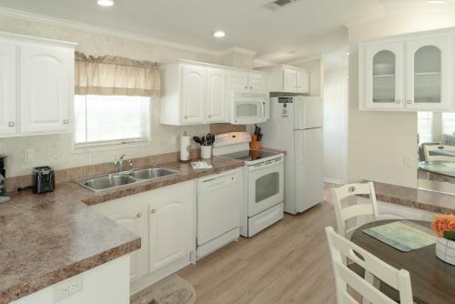 Groves Rv Resort