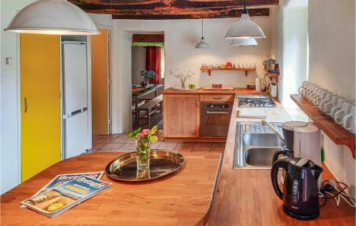 Nice Home In Plouray With 3 Bedrooms