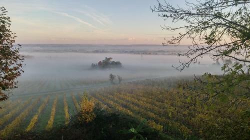 Hostal La Villa Des Coteaux