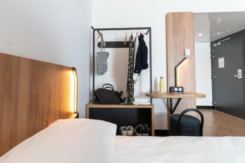 Hotel B&B H�tel Poitiers A�roport