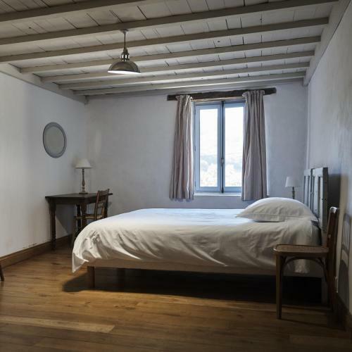 Hostal La Cour Du Marronnier