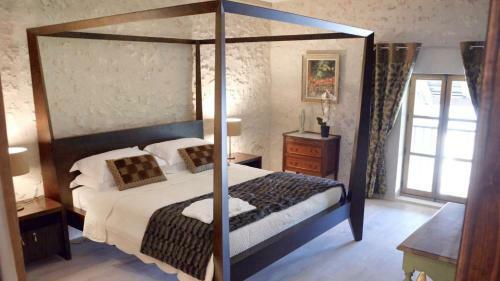 Hostal Les Loges de Saint Eloi- G�tes