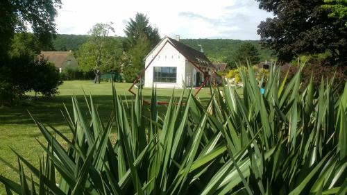 Gite Dans Parc de Sculptures - G�te "pondichery"
