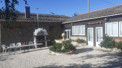 Gite Et Salle " La Ferme D'odette"