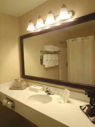 Hotel Comfort Inn & Suites