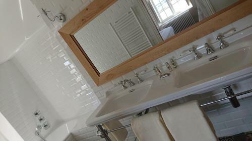 Hostal Domaine de Roque Haute