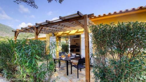 Apartamento Chez Pierre � Porto-vecchio
