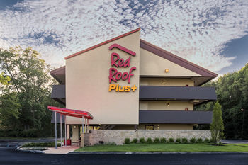 Hotel Red Roof Plus Wilmington